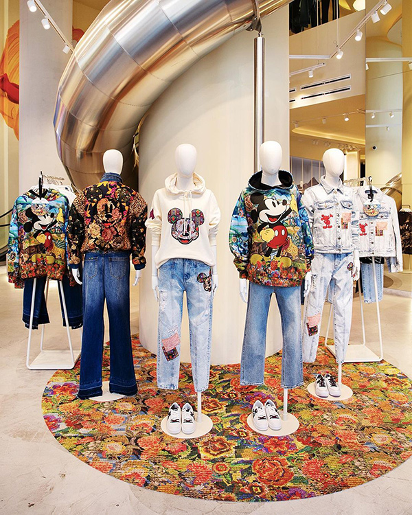 DESIGUAL（デシグアル）の紹介ページ- BRAND LIST - 株式会社スキー ...