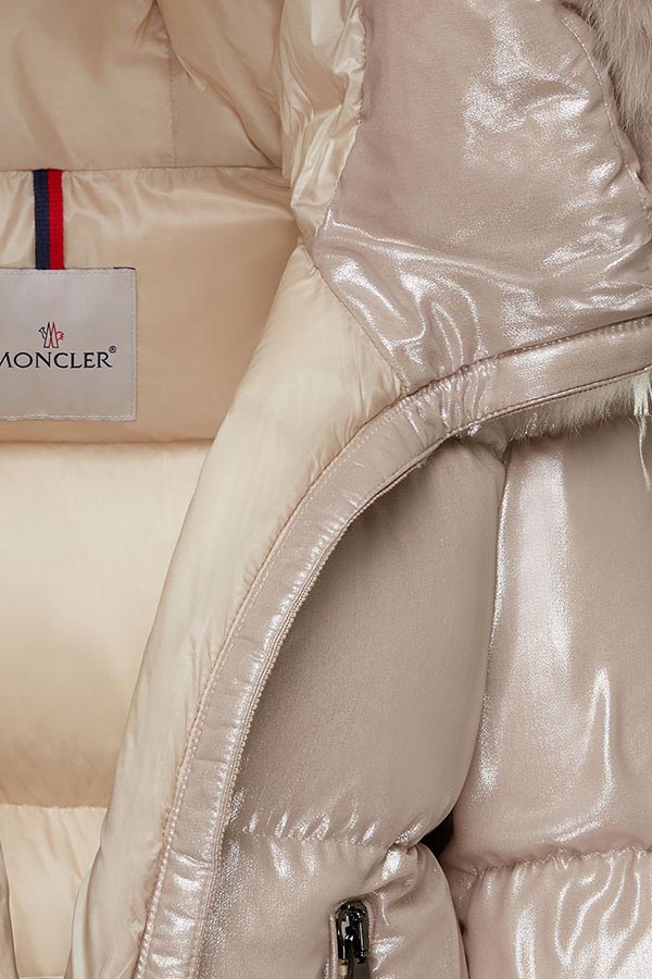 MONCLER モンクレールの紹介ページ- BRAND LIST - 株式会社スキー 