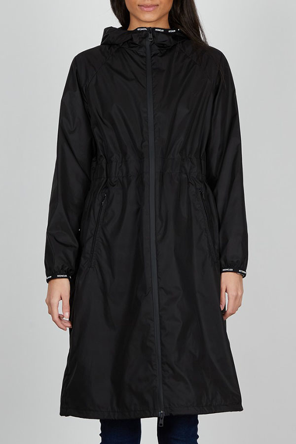 MONCLER モンクレールの紹介ページ- BRAND LIST - 株式会社 